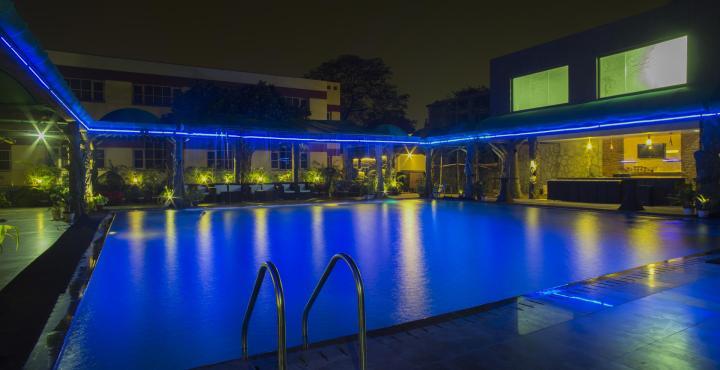 Hotel Yamuna View Агра Екстериор снимка