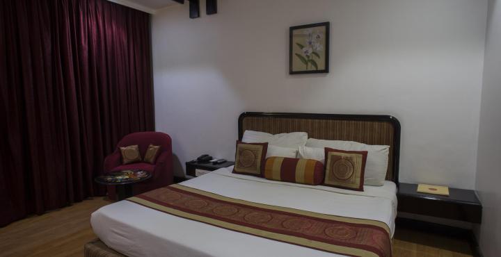 Hotel Yamuna View Агра Екстериор снимка