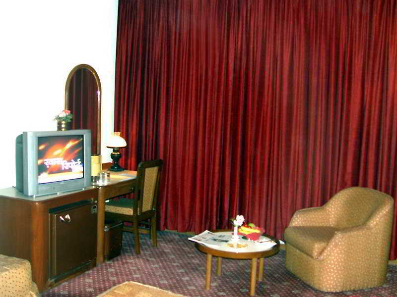 Hotel Yamuna View Агра Екстериор снимка